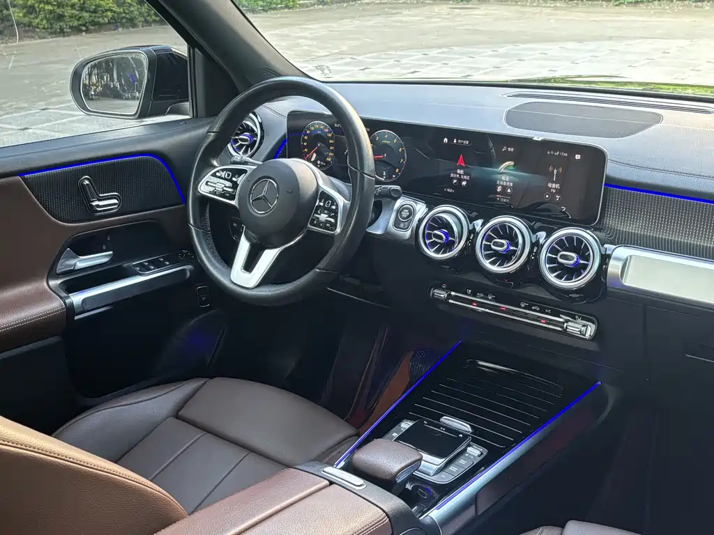 Mercedes-Benz GLB 2020 — фото 12