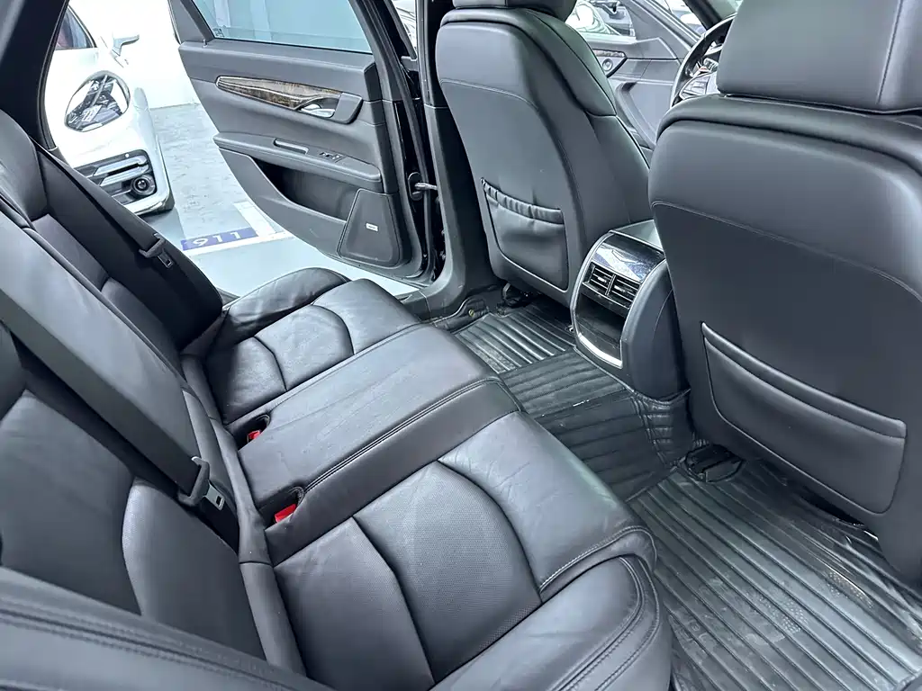 Cadillac CT6 2019 — фото 15