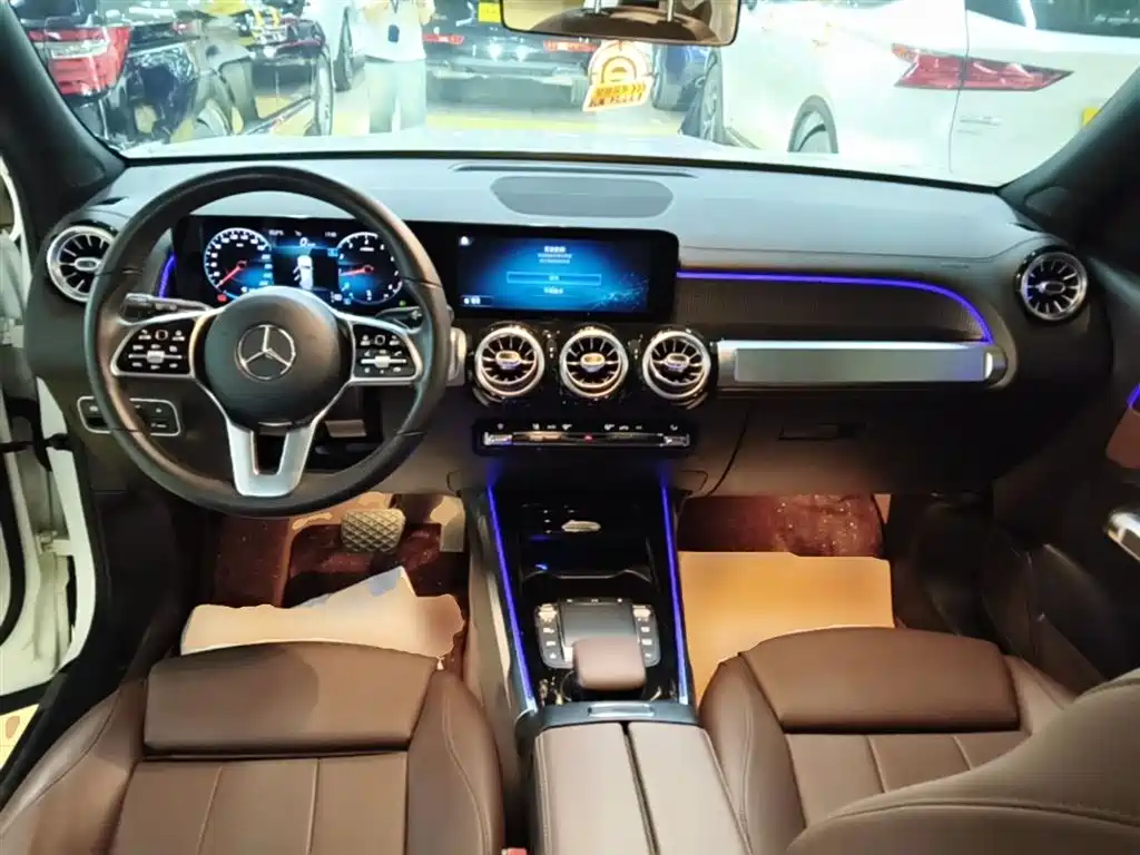 Mercedes-Benz GLB 2021 — фото 10