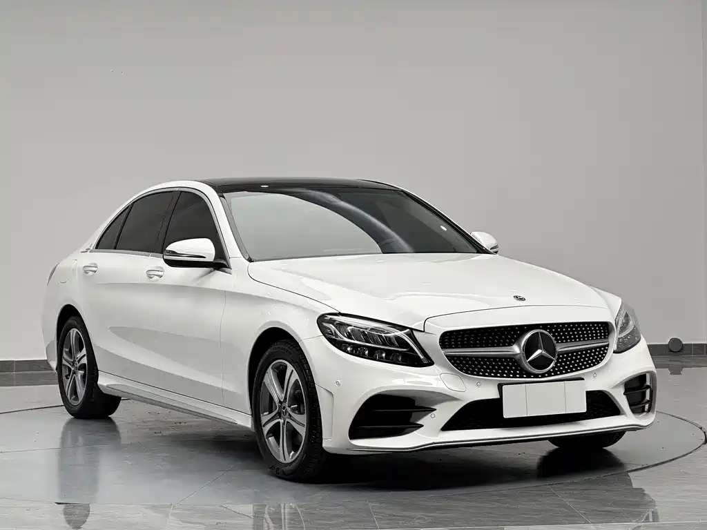 Mercedes-Benz C-Class 2020 — фото 3