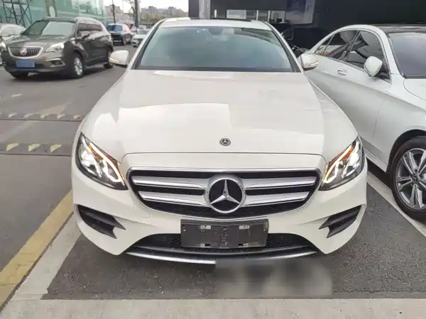Mercedes-Benz E-Class 2019