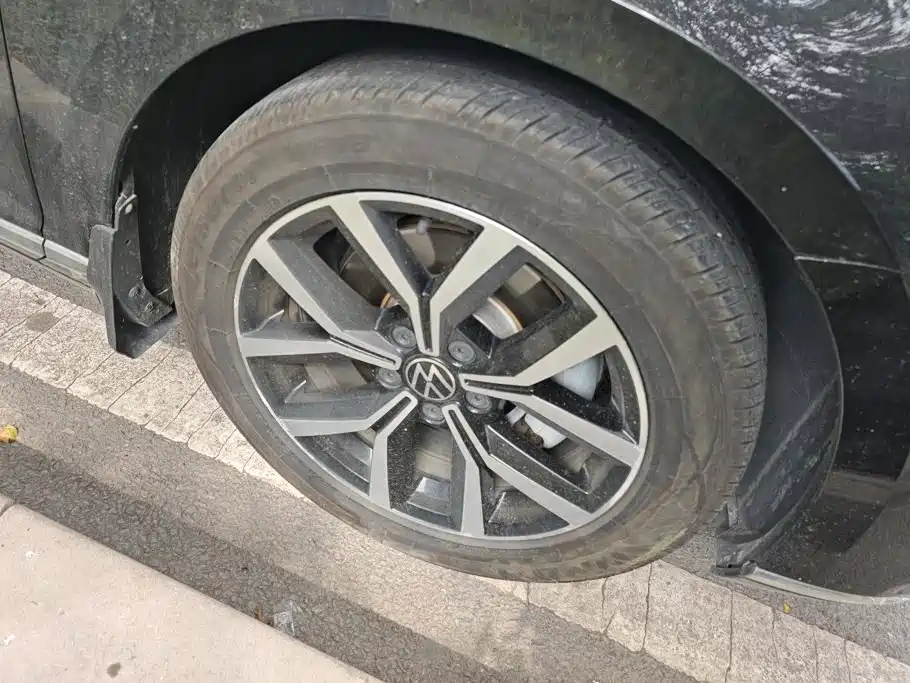 Volkswagen Magotan 2021
