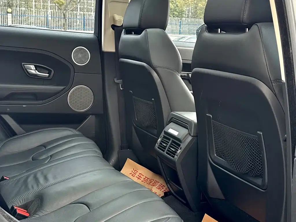 Land Rover Evoque 2016 — фото 14