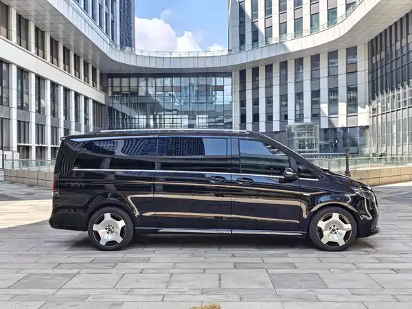 Mercedes-Benz V-Class 2026