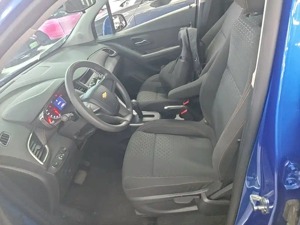 Chevrolet Trax 2017 — фото 15