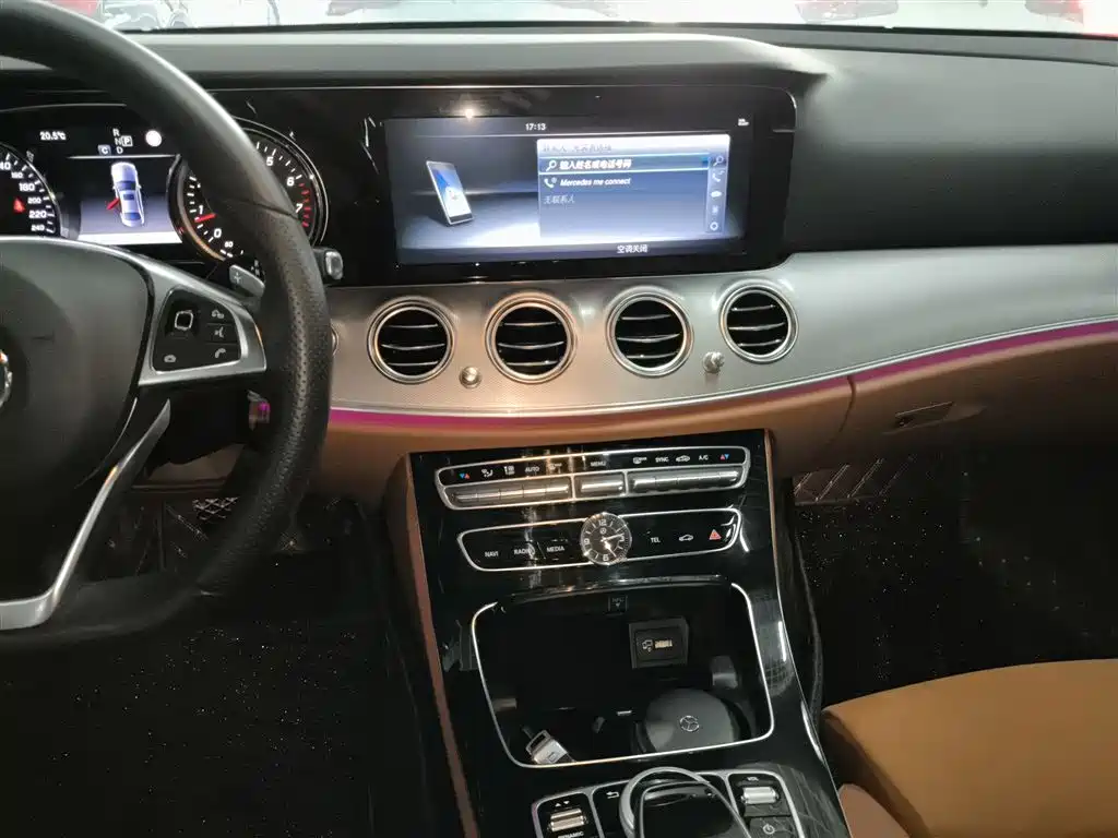 Mercedes-Benz E-Class 2018 — фото 13