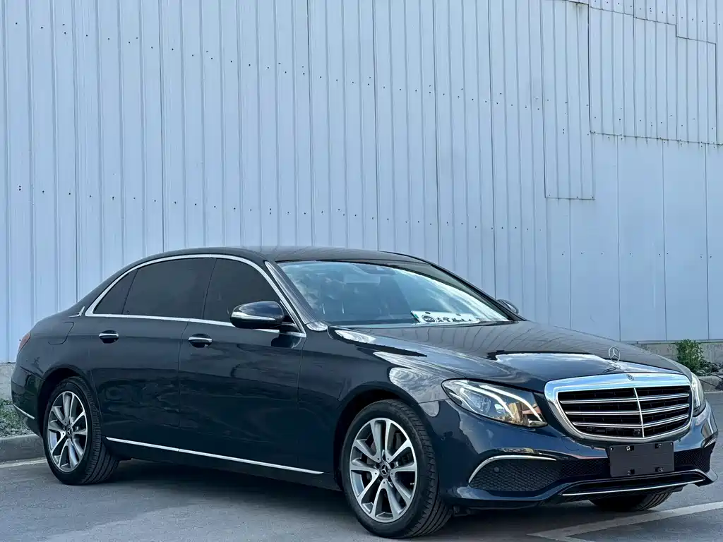 Mercedes-Benz E-Class 2017 — фото 3