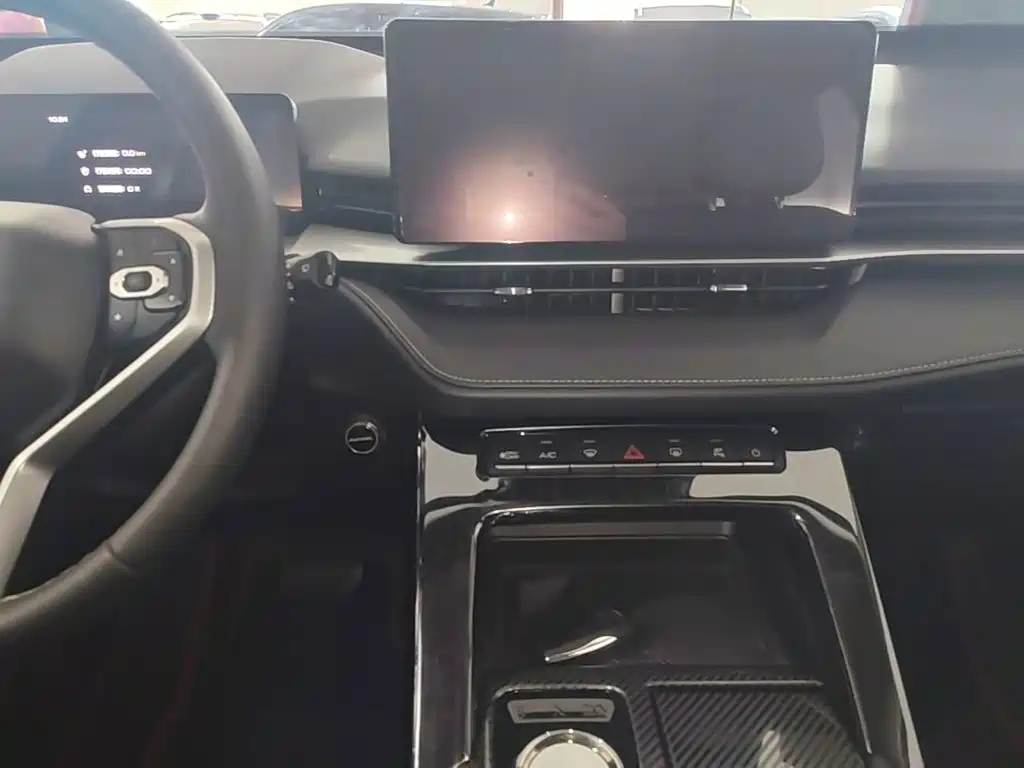 Haval H6 2023 — фото 10