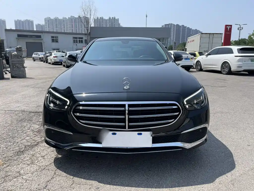 Mercedes-Benz E-Class 2021 — фото 10