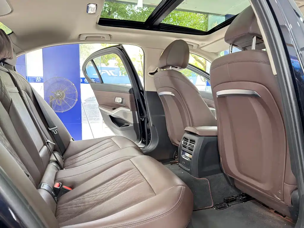 BMW i3 2022 — фото 14