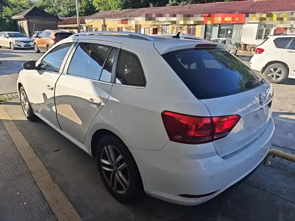Volkswagen Gran Lavida 2015