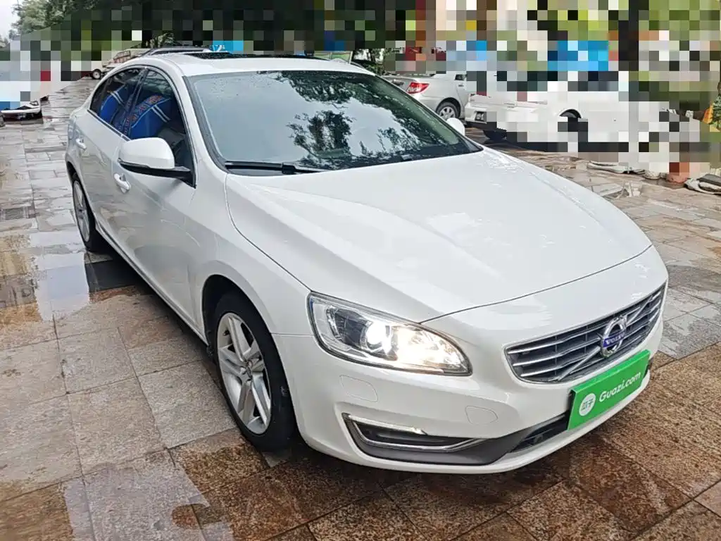 Volvo S60 2016 — фото 4