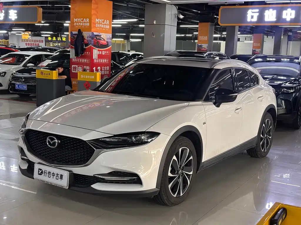 Mazda CX-4 2019 — фото 1