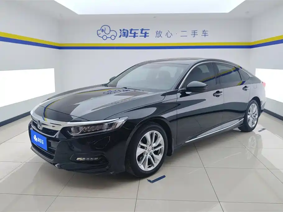 Honda Accord 2019 — фото 1