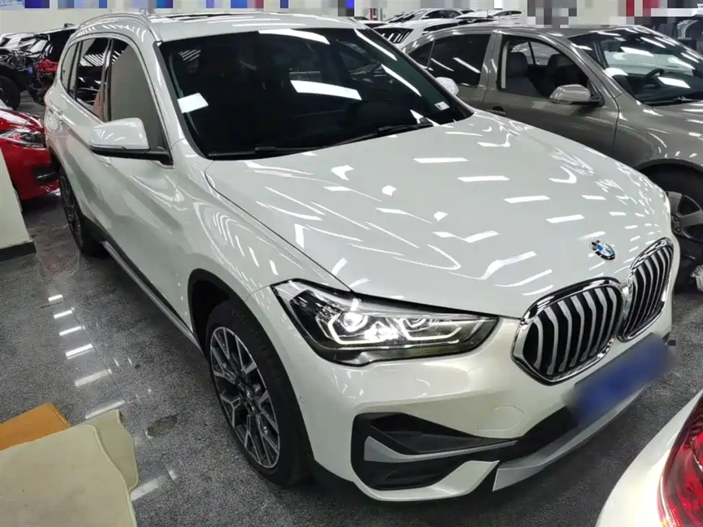 BMW X1 2020 — фото 4
