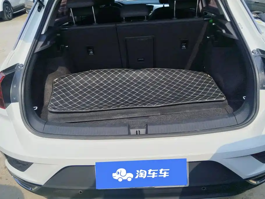 Volkswagen T-Roc 2021
