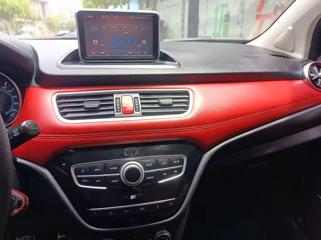 Haval H1 2015 — фото 27