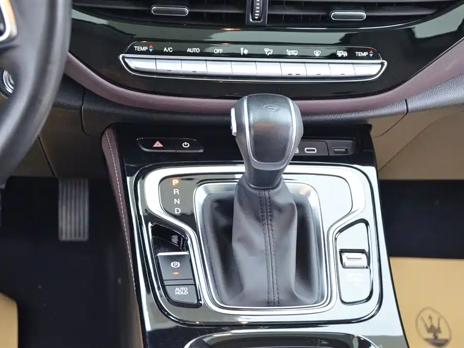 GAC Motor Trumpchi M6 2023 — фото 8
