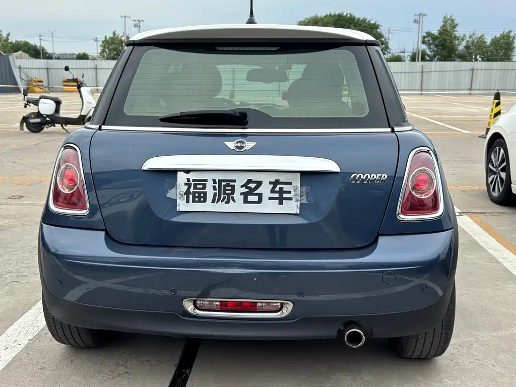 MINI Clubman 2011 — фото 4