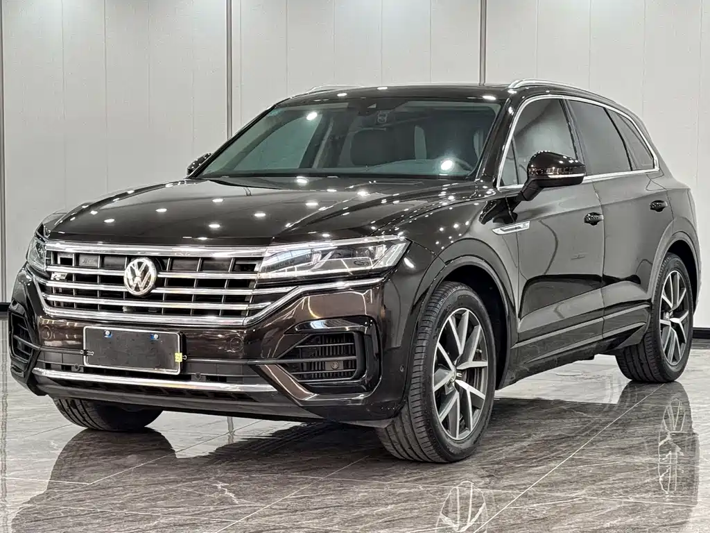 Volkswagen Touareg 2019 — фото 1