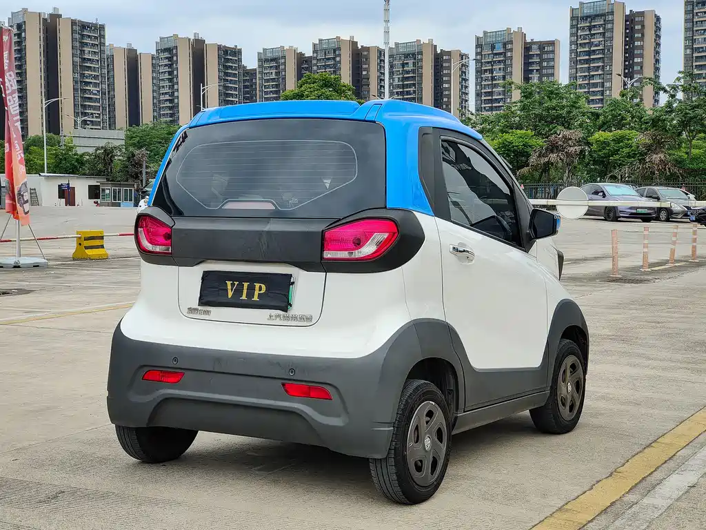 Baojun E100 2021 — фото 7