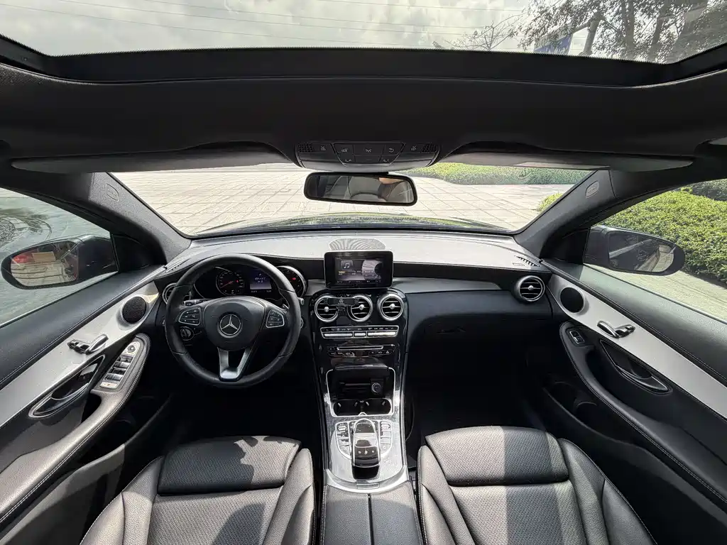 Mercedes-Benz GLC 2016