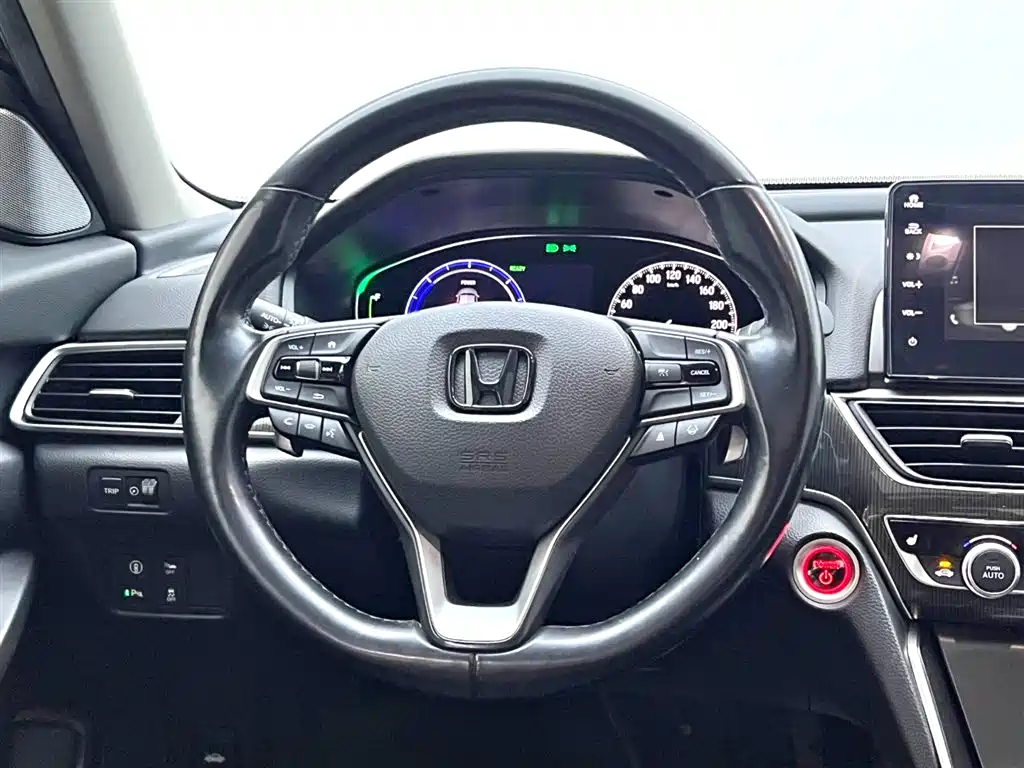Honda Accord 2022 — фото 13
