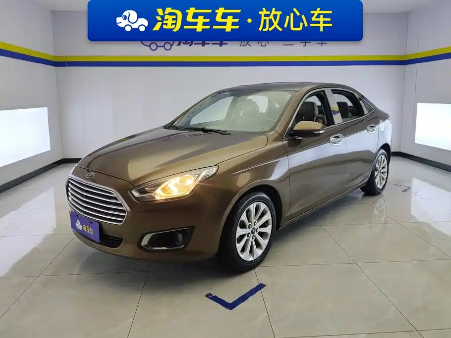Ford Escort 2015