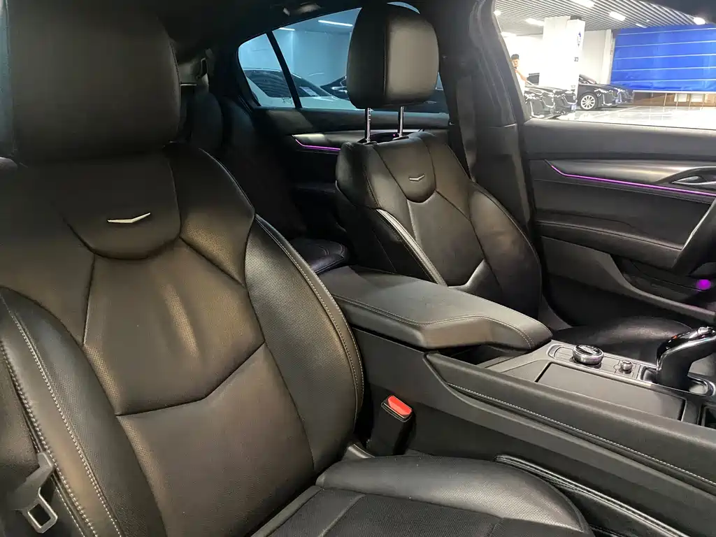 Cadillac CT5 2023 — фото 14