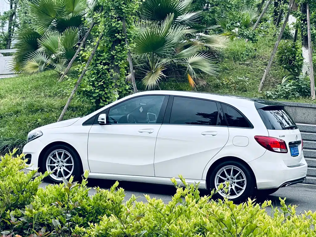 Mercedes-Benz B-Class 2015 — фото 6