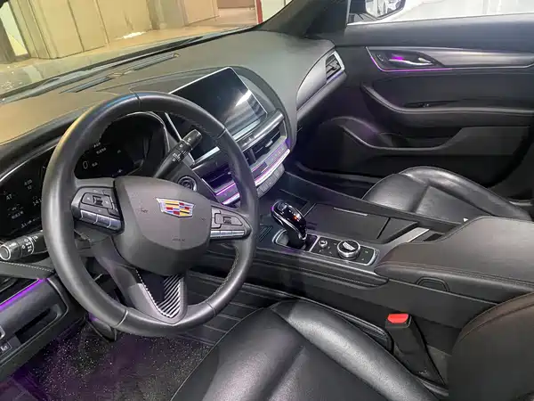 Cadillac CT5 2023