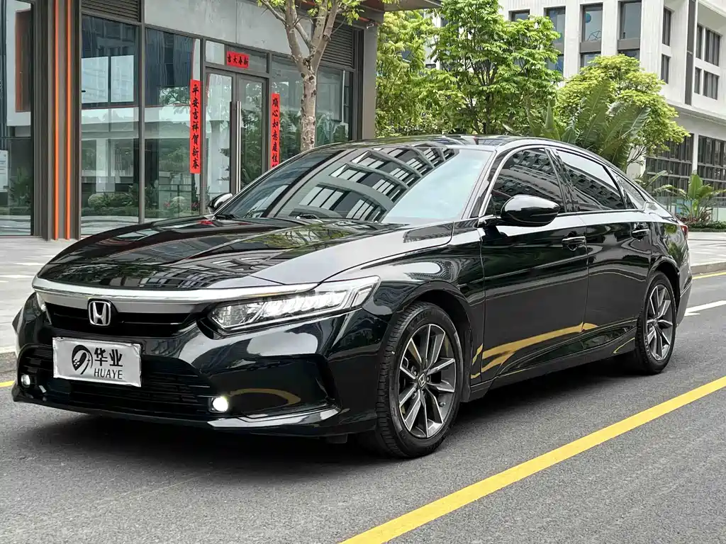 Honda Inspire 2023 — фото 1