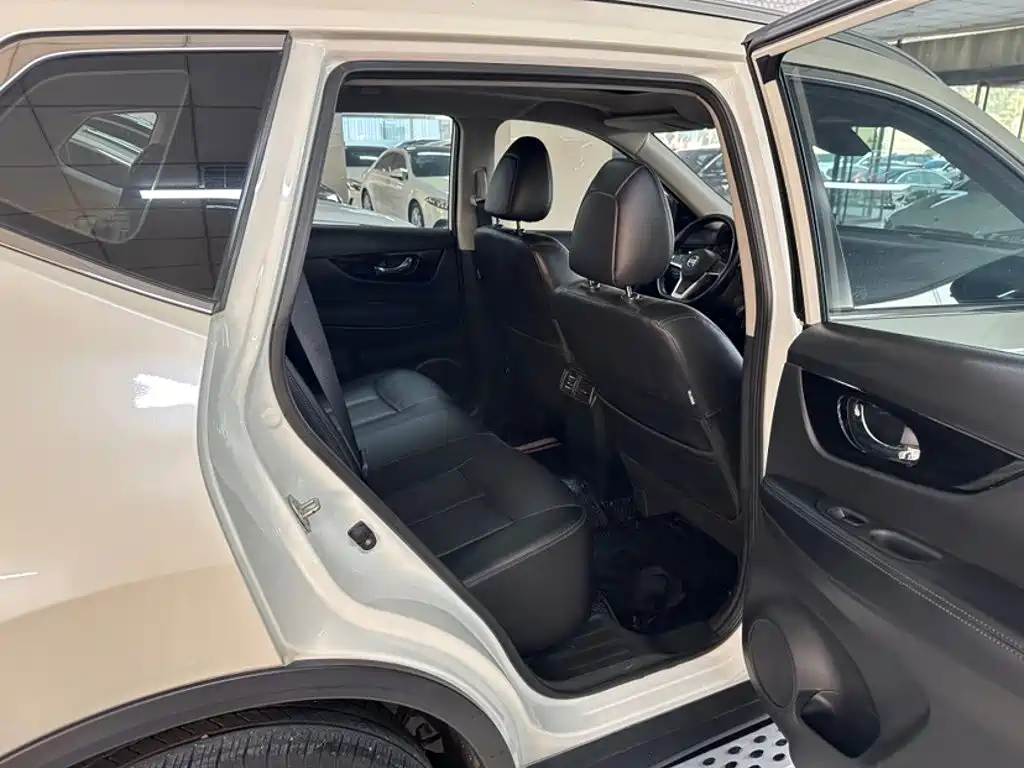 Nissan X-Trail 2022 — фото 10