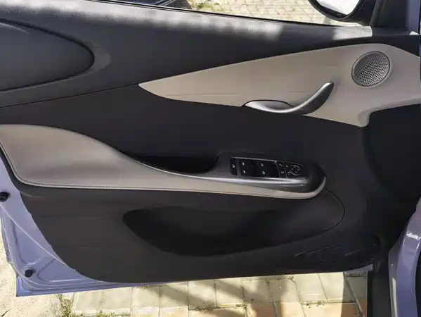 BYD Dolphin 2023