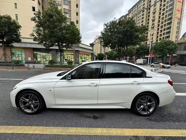 BMW 3 Series 2019