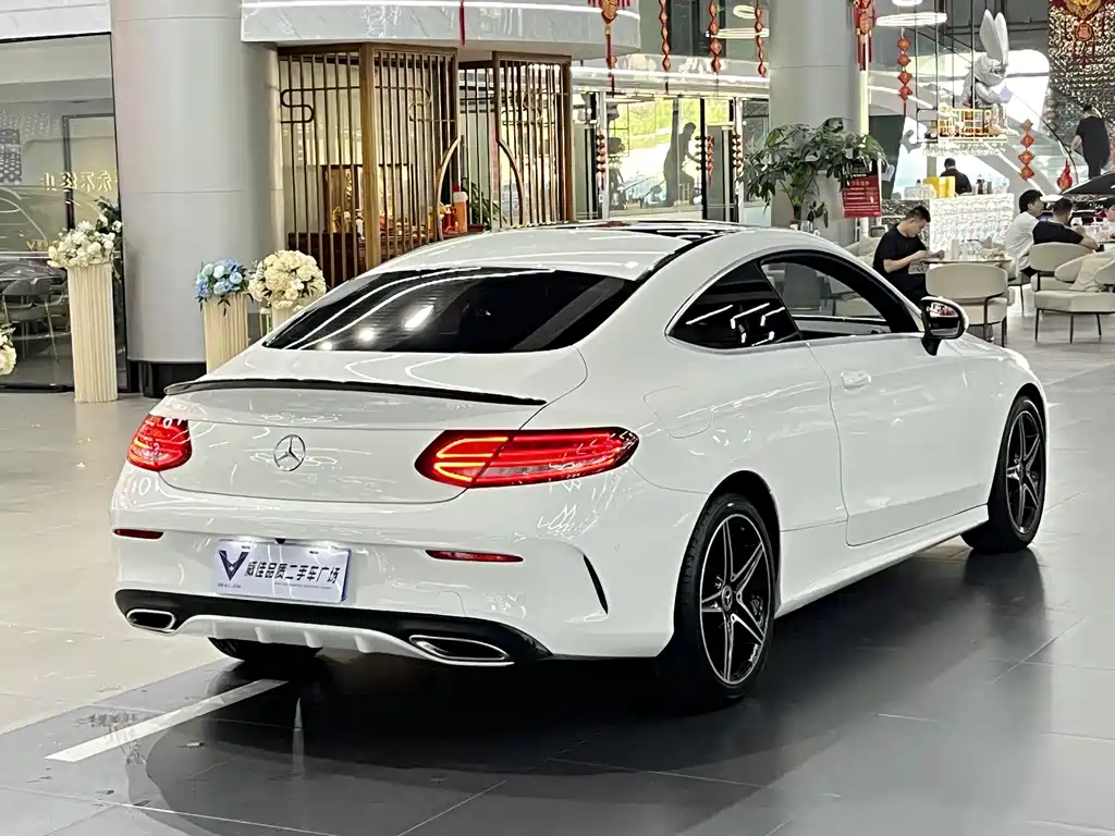 Mercedes-Benz C-Class 2018 — фото 7