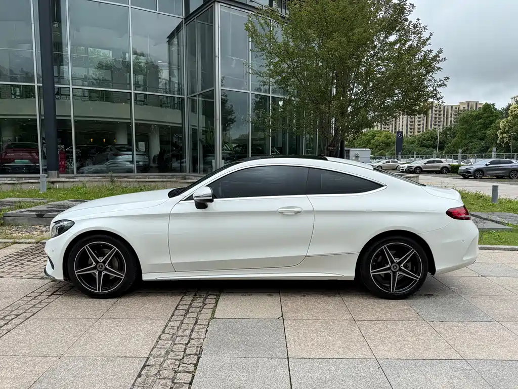 Mercedes-Benz C-Class 2018 — фото 4