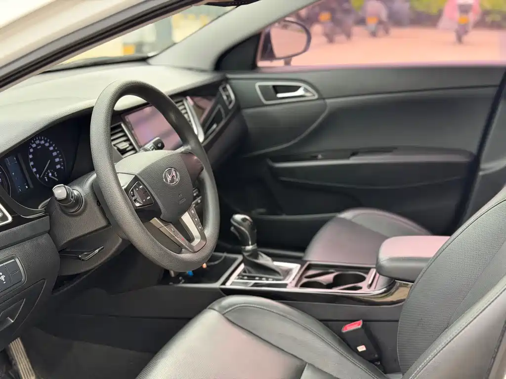 Hyundai Mistra 2016 — фото 7