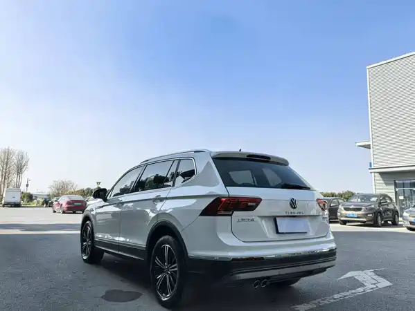 Volkswagen Tiguan L 2021
