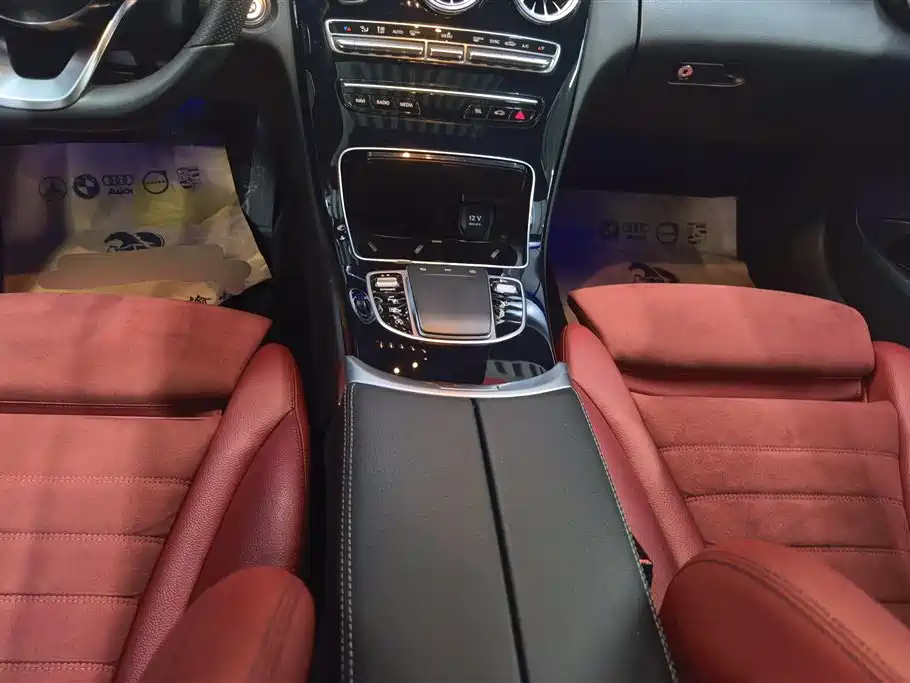 Mercedes-Benz C-Class 2019 — фото 16