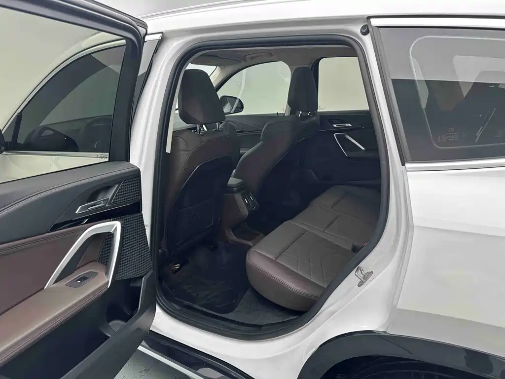 BMW X1 2023 — фото 11