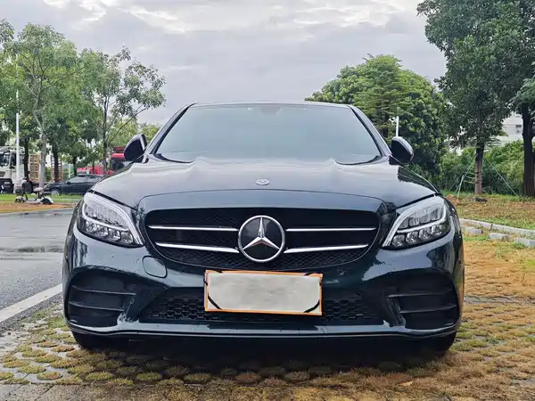 Mercedes-Benz C-Class 2020