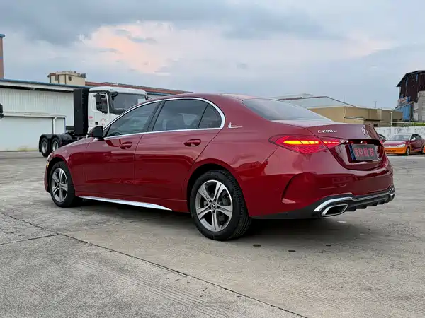 Mercedes-Benz C-Class 2022