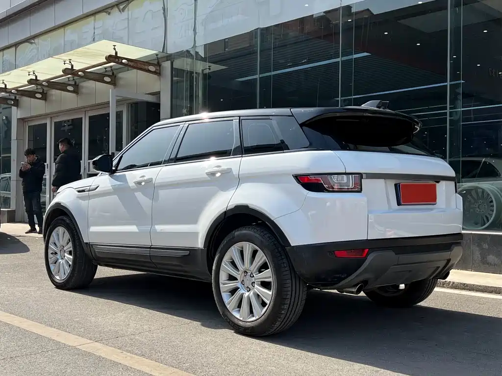 Land Rover Evoque 2018 — фото 4
