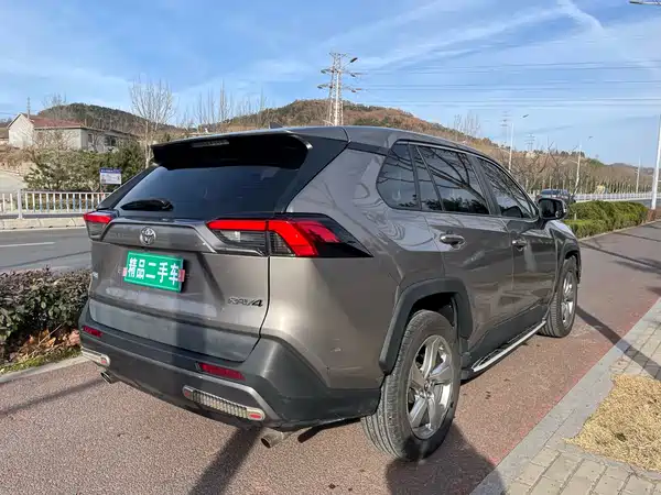 Toyota RAV4 2019