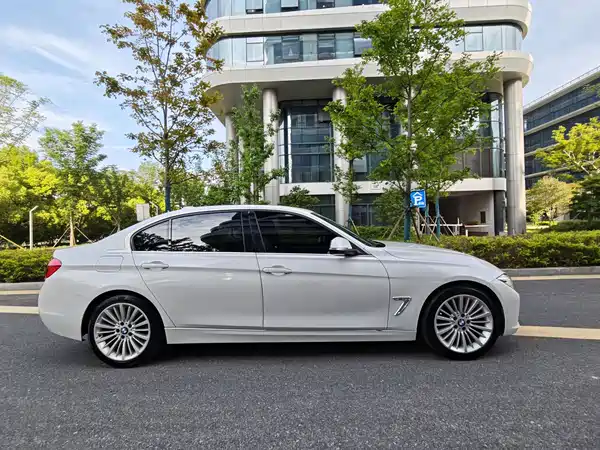 BMW 3 Series 2018