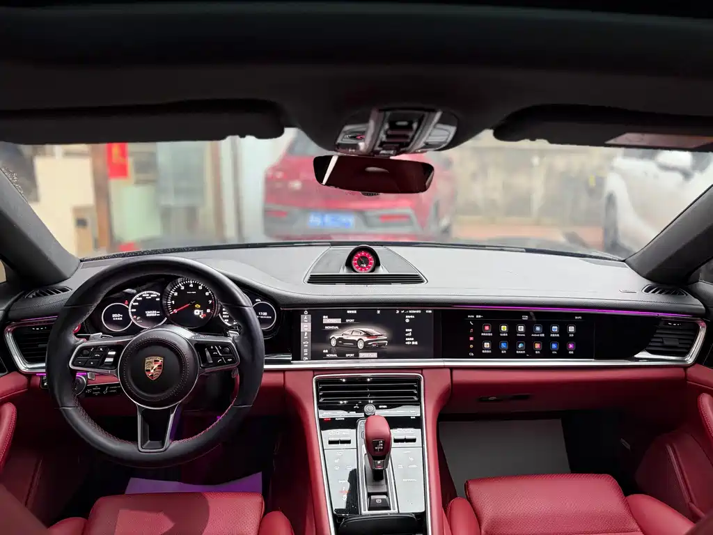 Porsche Panamera 2017 — фото 13