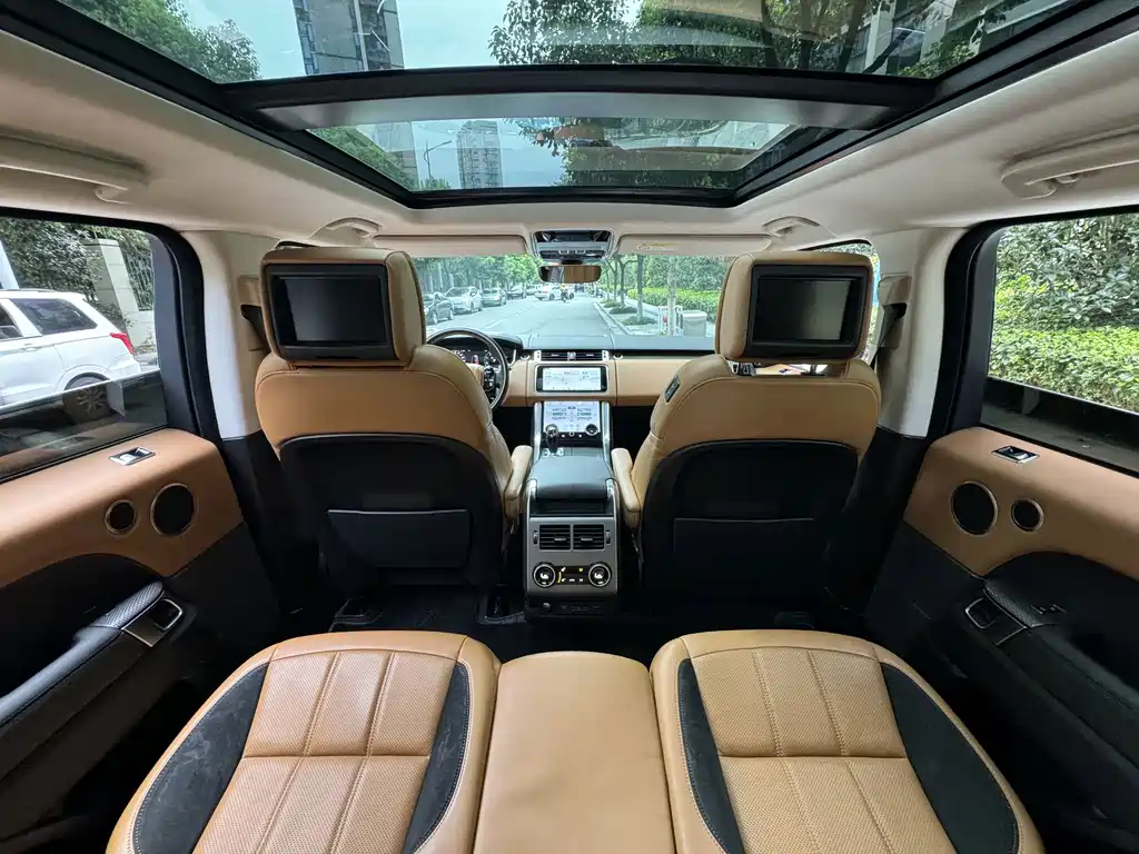 Land Rover Range Rover Sport 2018 — фото 12