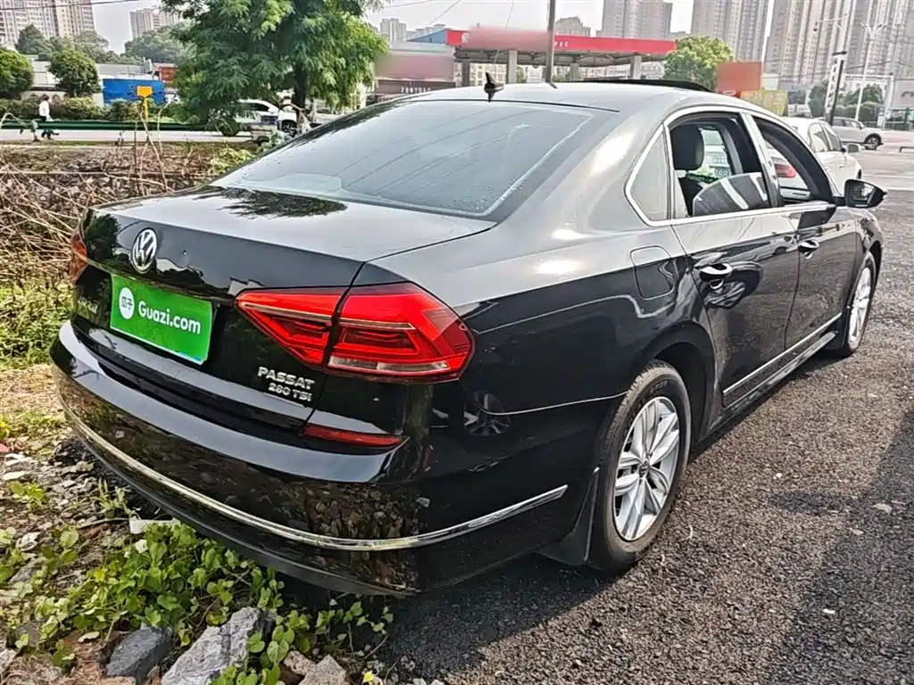 Volkswagen Passat 2016 — фото 7