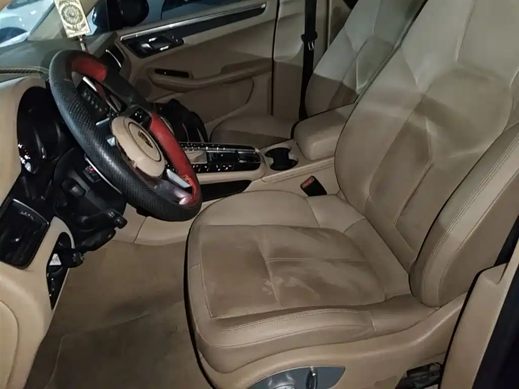 Porsche Macan 2015 — фото 15